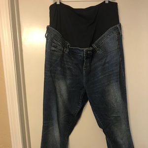 Maternity jeans